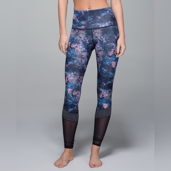 lululemon athletica Pants - Lululemon If You're Lucky Pant Full-On Luxtreme Size 6